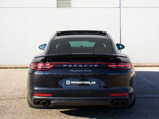 Porsche Panamera Turbo