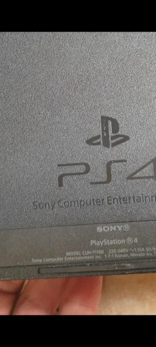 Consola Sony PS4 Negra