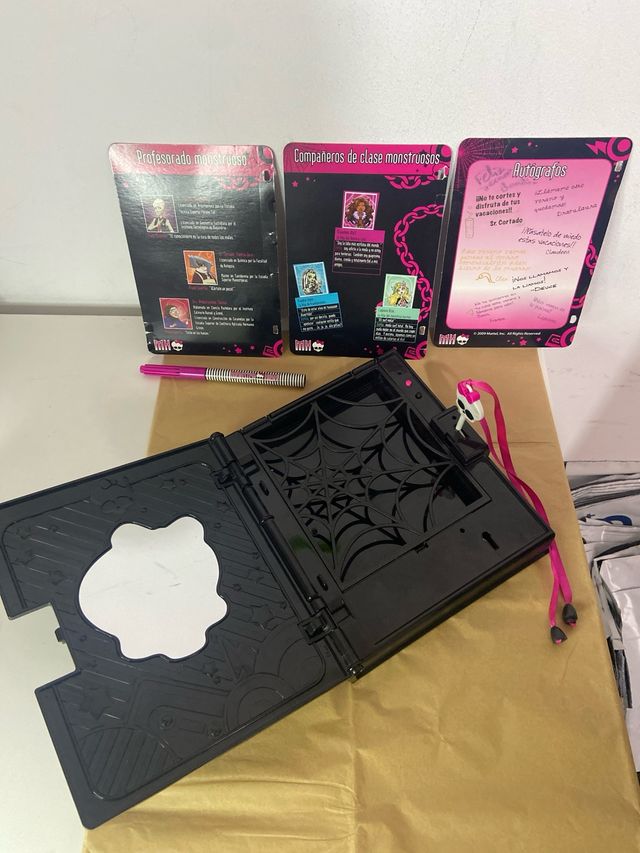 Diario Monster High con bolígrafo