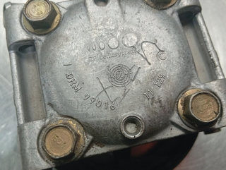 BOMBA DIRECCION JAGUAR X-TYPE YB 9901611129