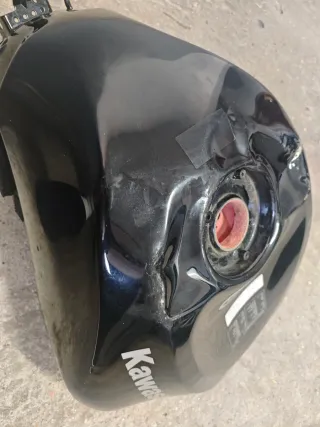 Depósito Kawasaki ZX6R 09-12