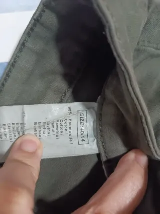 Pantalón cargo hombre verde militar