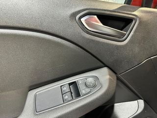 Renault Clio Intens Blue dCi 63 kW (85CV)