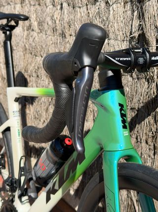 Bicicleta Carretera Revelator Alto Master