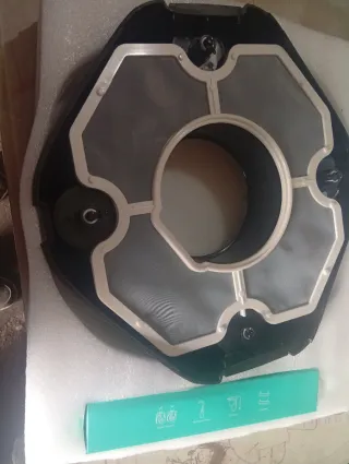 AIPER Robot Limpiafondos Piscina 90