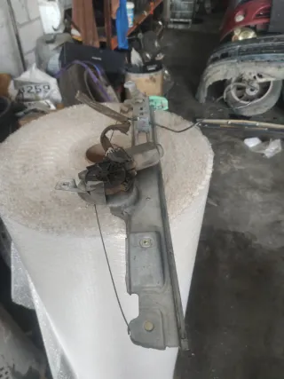 Elevalunas Renault Scenic Conductor