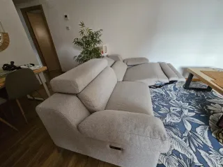 Sofá reclinable motorizado con USB