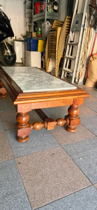 Mesa auxiliar vintage mármol y madera