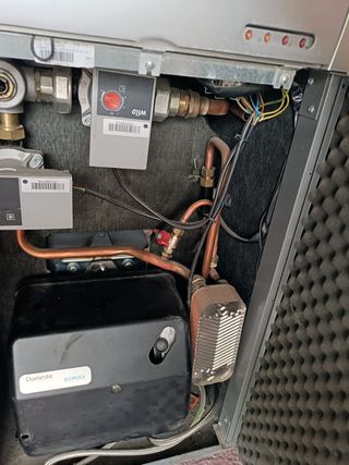 Caldera Gasoil Domusa Gris