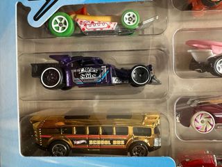 Pack 10 Coches Hot Wheels Lets Race