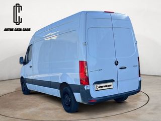 Mercedes-Benz Sprinter Furgon 311 CDI Medio 3.5T Techo Alto 84 kW (114 CV)