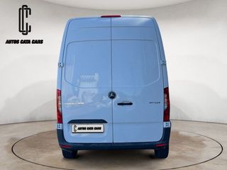 Mercedes-Benz Sprinter Furgon 311 CDI Medio 3.5T Techo Alto 84 kW (114 CV)