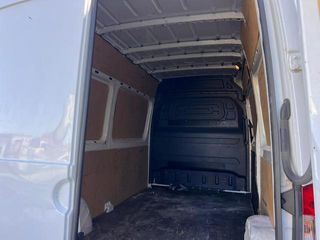 Mercedes-Benz Sprinter Furgon 311 CDI Medio 3.5T Techo Alto 84 kW (114 CV)