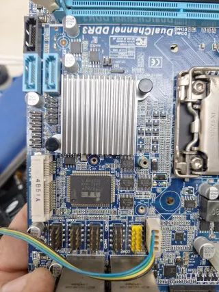 Placa Base Mini Gigabyte DDR3