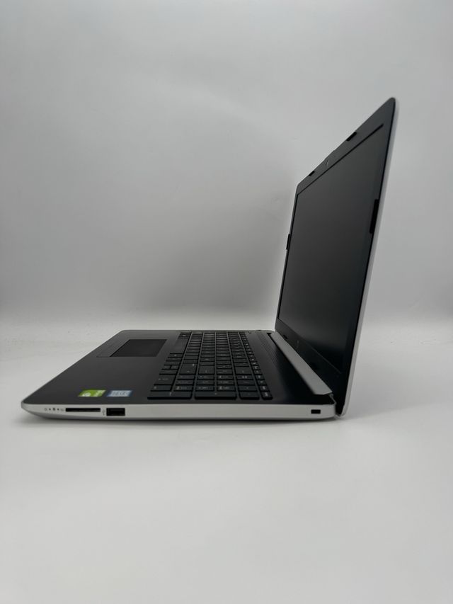 HP Laptop 15-da1xxx (2018)