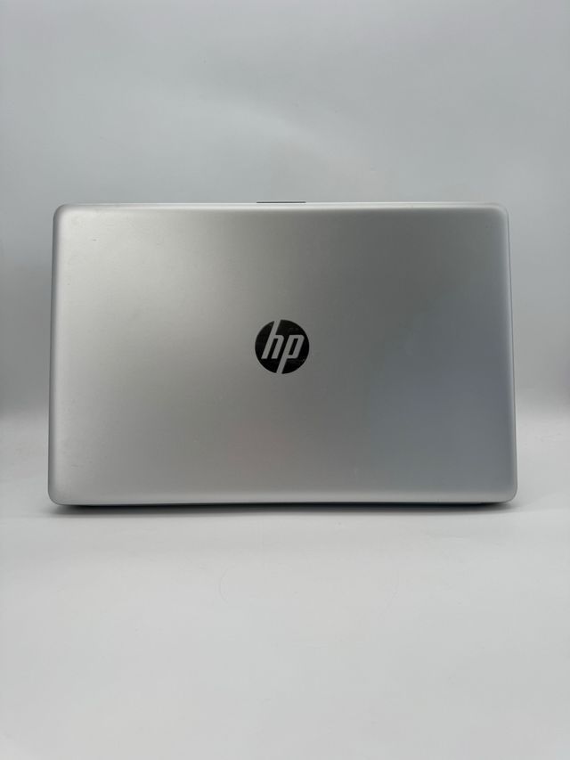HP Laptop 15-da1xxx (2018)