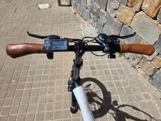 Bicicleta Eléctrica Plegable a estrenar uirax urx