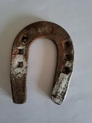 Herraduras antiguas de metal