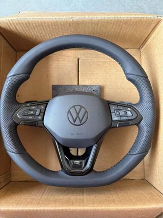 Volante Golf R mk8