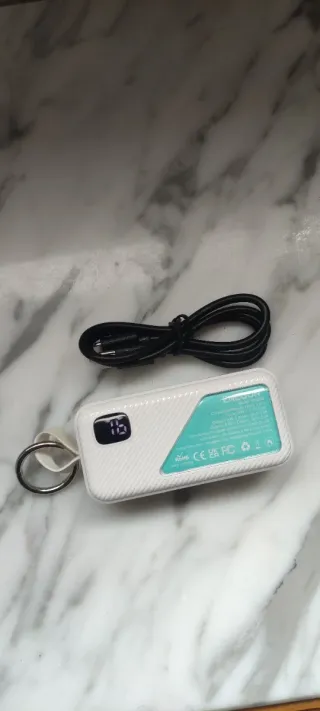 Cargador Portátil ENERGON con Llavero