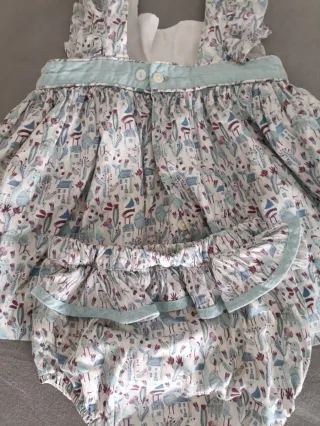 Vestido niña estampado casitas y pájaros