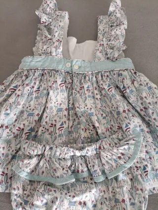 Vestido niña estampado casitas y pájaros
