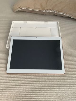 Dos (2) Tablet Blanca con Teclado y Ratón