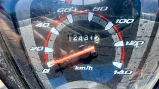 Honda Vision 110 Roja 2012 - 12.000 km Revisada