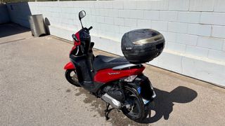 Honda Vision 110 Roja 2012 - 12.000 km Revisada