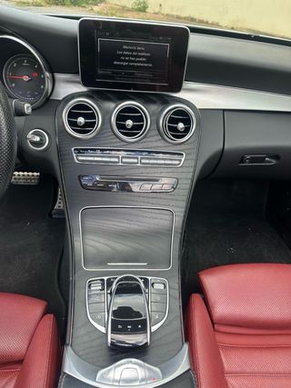 Mercedes-Benz C 220D AMG 4MATIC 9G-TR