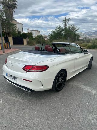 Mercedes-Benz C 220D AMG 4MATIC 9G-TR