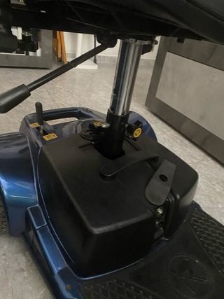 Triciclo Eléctrico PMR Azul