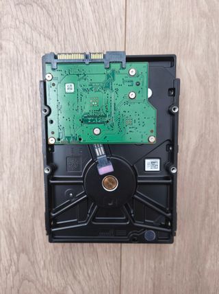 Discos duros HDD 2TB Seagate Barracuda Green