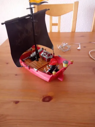 Barco Pirata Playmobil con Figura