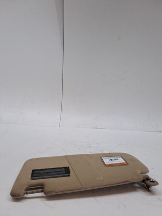 PARASOL IZQUIERDO SSANGYONG RODIUS 587101