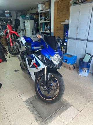 Suzuki GSXR 600 K6