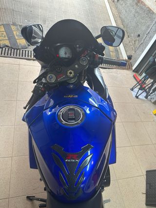 Suzuki GSXR 600 K6