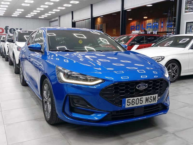 Ford Focus Berlina 1.0 Ecoboost MHEV ST-Line (HÍBRIDO) 2024