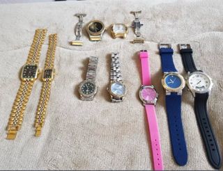 Lote 9 relojes variados