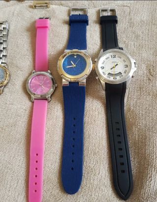 Lote 9 relojes variados