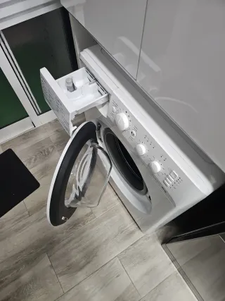 Lavadora Indesit 9kg Motor Inverter Perfecto estad