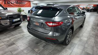 Maserati Levante V6 275 HP D AWD GranSport