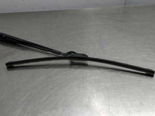 BRAZO LIMPIA DELANTERO IZQUIERDO HYUNDAI I30 (GD)