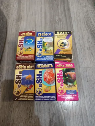 Productos Esha para tratar enfermedades en acuario