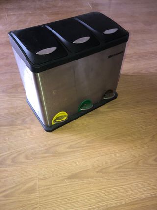 Cubo de reciclaje 3 compartimentos