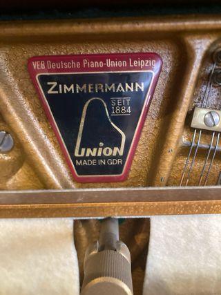 Piano Vertical Zimmermann