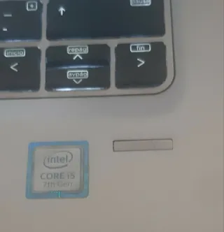 HP Elitebook 820 G4 i5 12GB RAM 500GB SSD