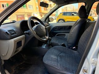 Renault Clio 2001