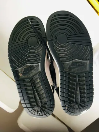 Nike Air Jordan 1 Mid