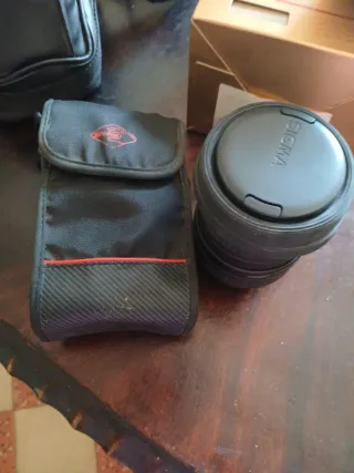 Cámara Nikon F50 + Objetivos 28/105 y 70/210